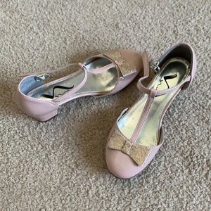 Kids- low heeled pink dress shoes